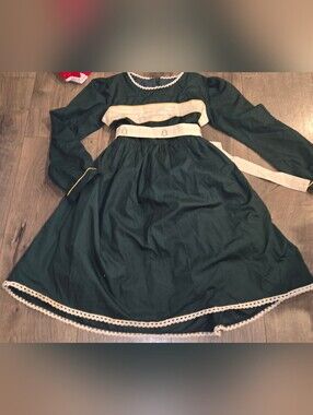 Evie's Closet Size 7 Girls Dark Green Dress